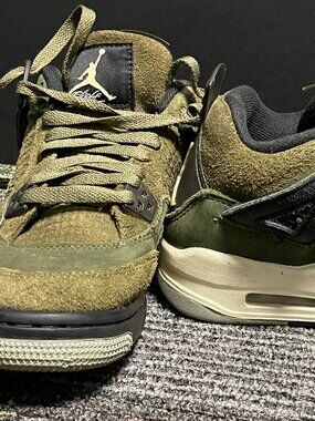 Air Jordan 4 Retro 'Craft' Suede Athletic shoe